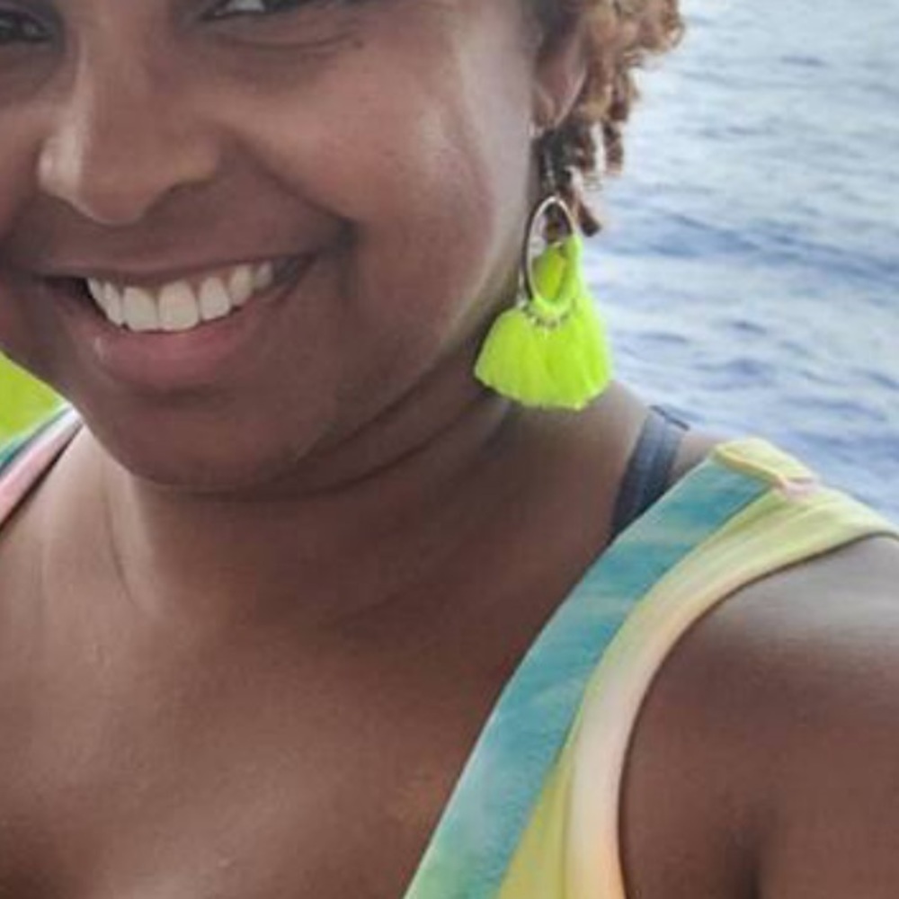 🔆 Neon Tassel Earrings 🔆 - Picture 2 of 3